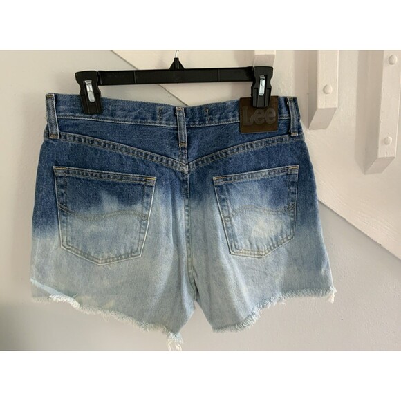 Vintage Lee High Rise Jeans Distressed Cut Off Shorts Size 6 - Picture 2 of 4